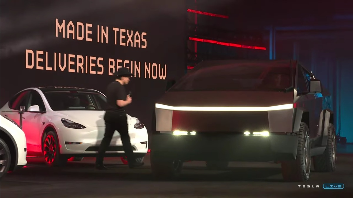 Tesla Delivers Over 100 Cybertrucks To Service Centers Across The US As ...